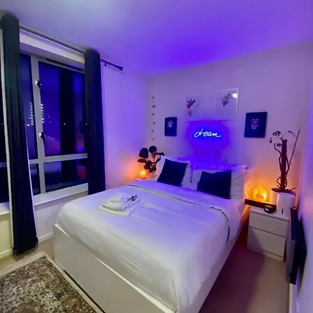Apartment Citi Centre Loft With Secure Parking *